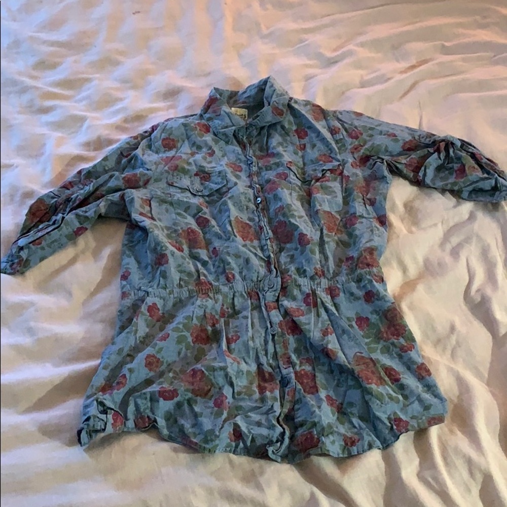 Floral Button Up, 3/4 length sleeve